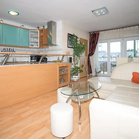 Apartament Przy Falochronie * 索波特